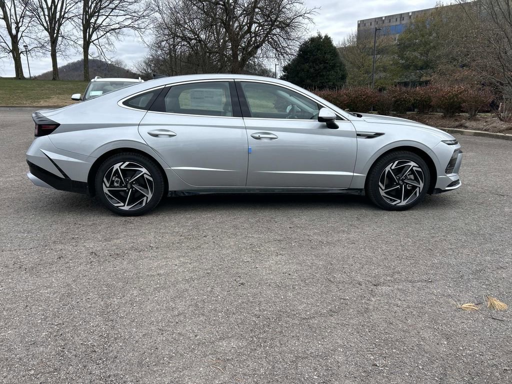 New 2026 Hyundai Sonata SEL image 8