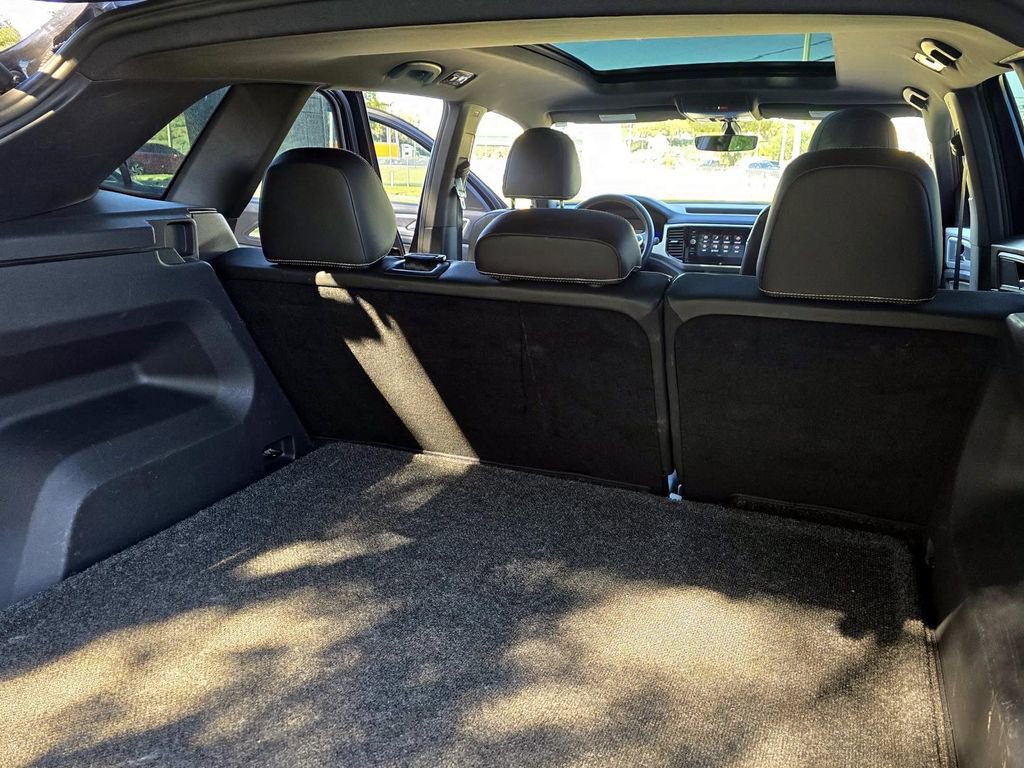 Certified 2022 Volkswagen Atlas Cross Sport SE w/ Panoramic Sunroof Package image 26