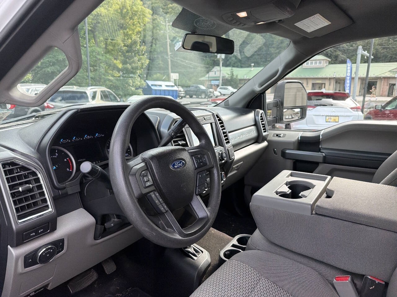 Used 2017 Ford F250 XLT AWD/4WD image 20