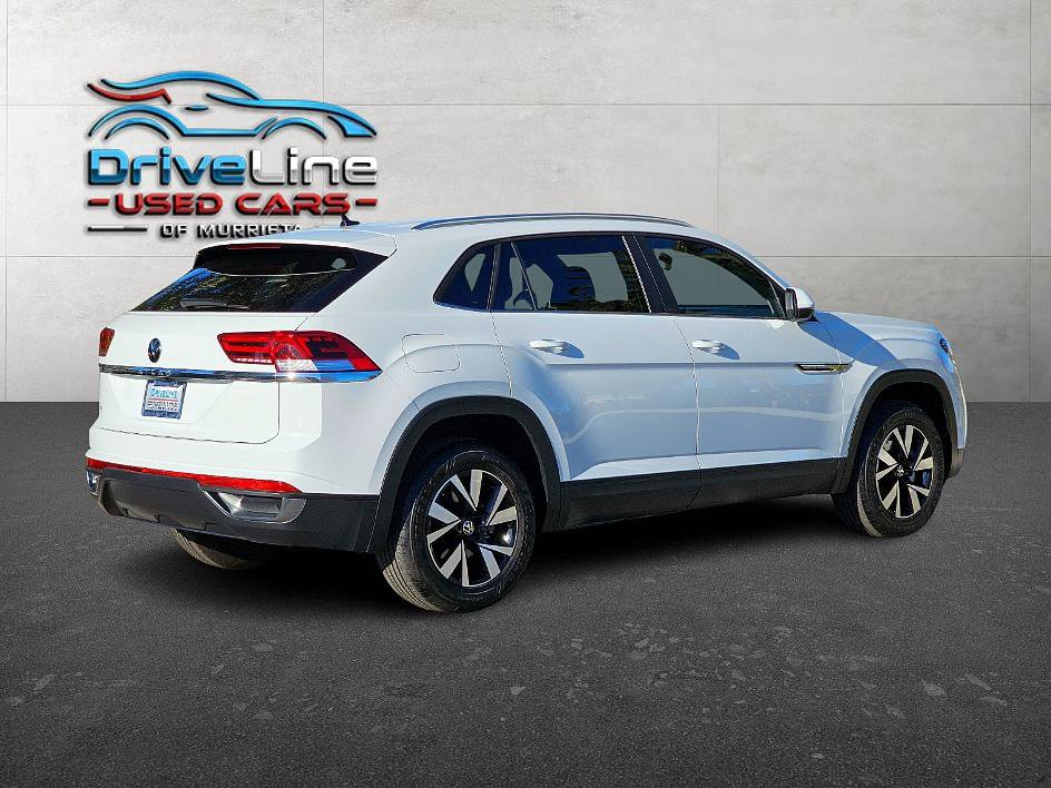 Used 2023 Volkswagen Atlas Cross Sport SE image 2
