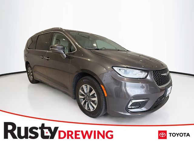 Used 2021 Chrysler Pacifica Touring-L w/ Uconnect Theater Family Group image 1