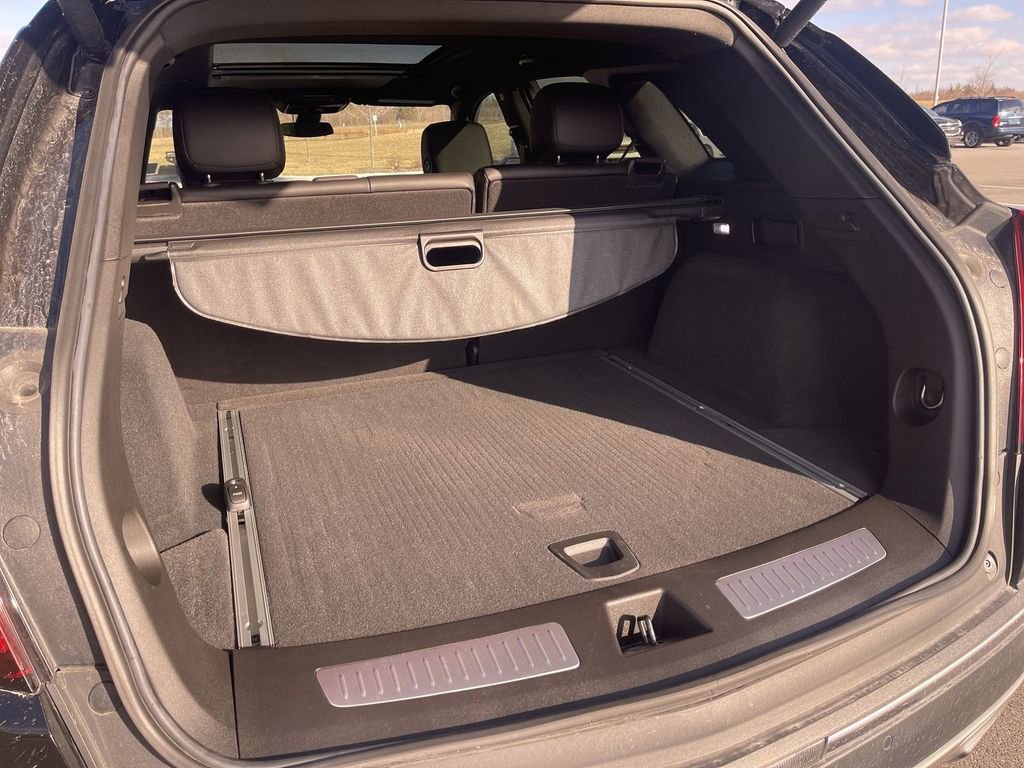 Certified 2024 Cadillac XT5 Premium Luxury FWD image 15