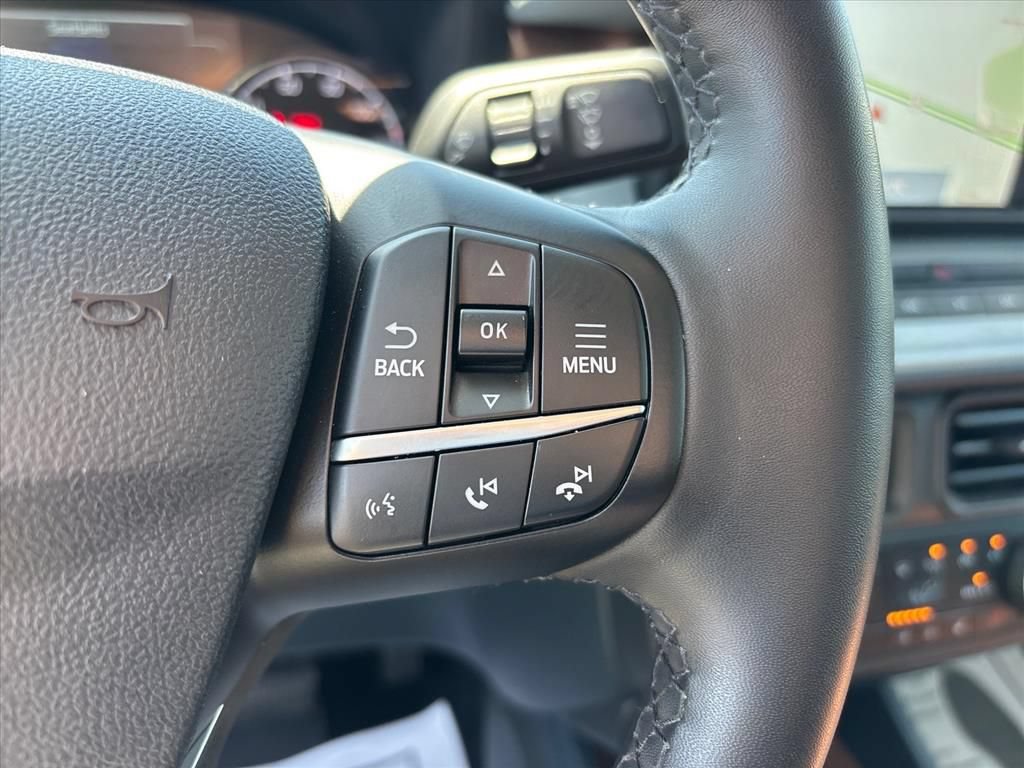 Used 2023 Ford Maverick Lariat w/ Lariat Luxury Package AWD/4WD image 28