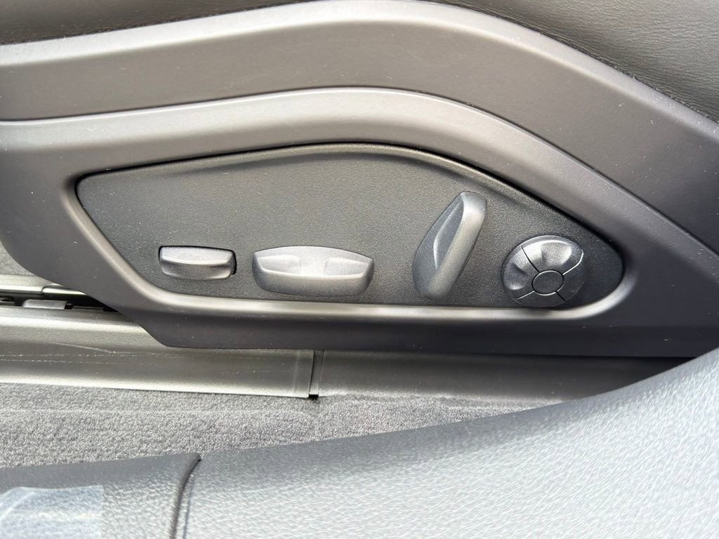 New 2026 Porsche Panamera GTS image 7