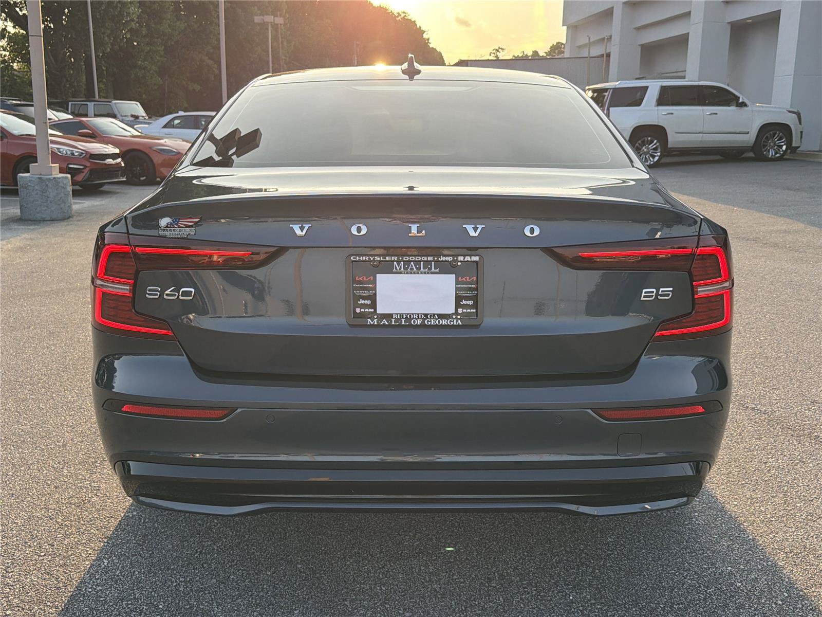 Used 2023 Volvo S60 B5 Core FWD image 6