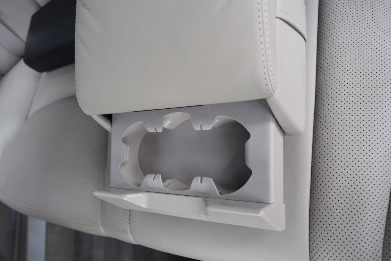 Used 2001 Mercedes-Benz S 500 image 46