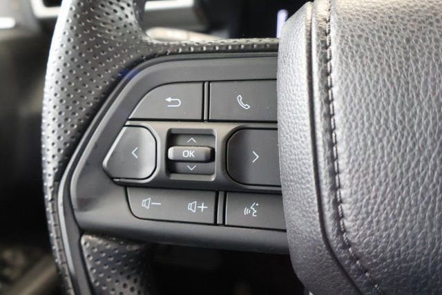 New 2026 Toyota Tacoma SR AWD/4WD image 15