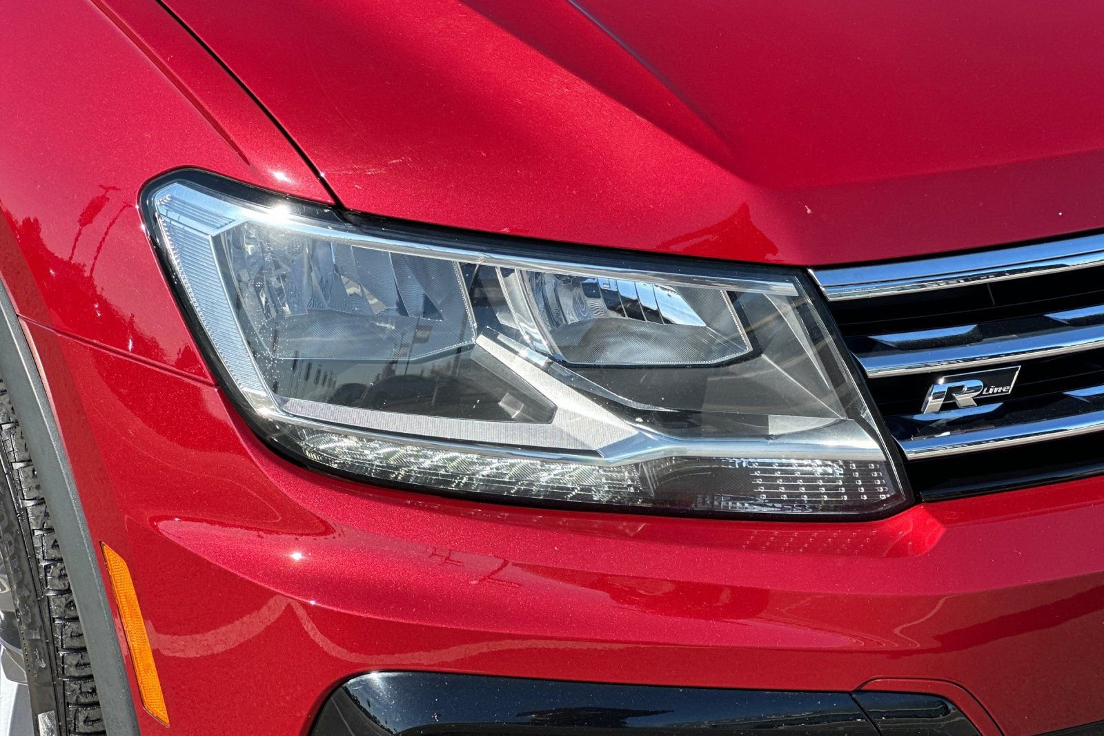 Used 2019 Volkswagen Tiguan SEL R-Line image 47