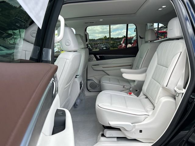 New 2026 Buick Enclave Avenir w/ Super Cruise Package AWD/4WD image 14