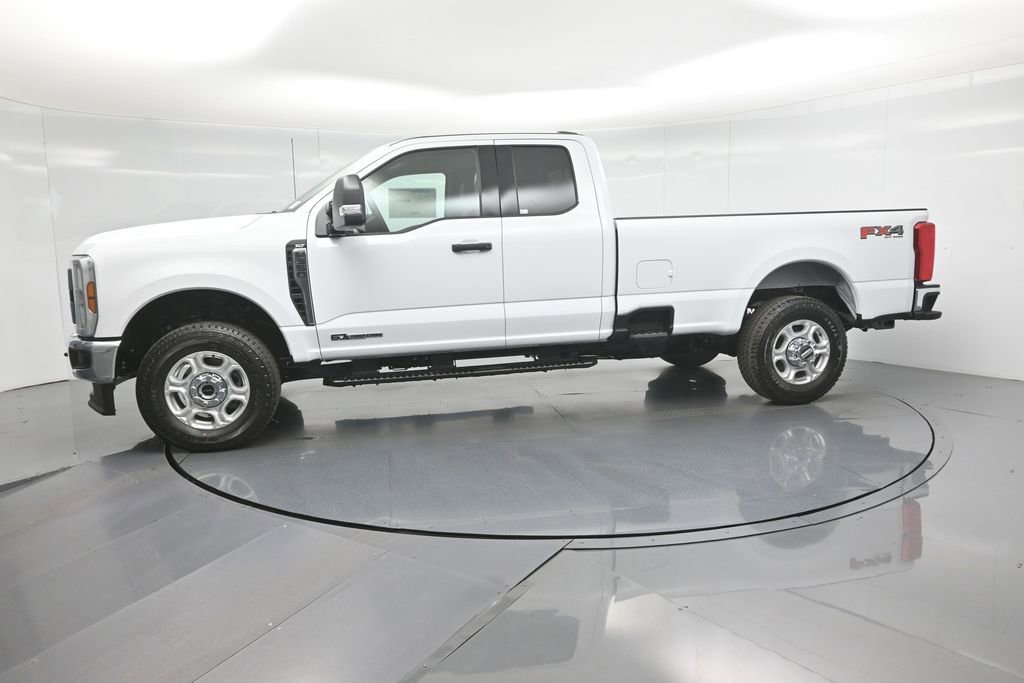 New 2026 Ford F350 XLT w/ FX4 Off-Road Package image 26