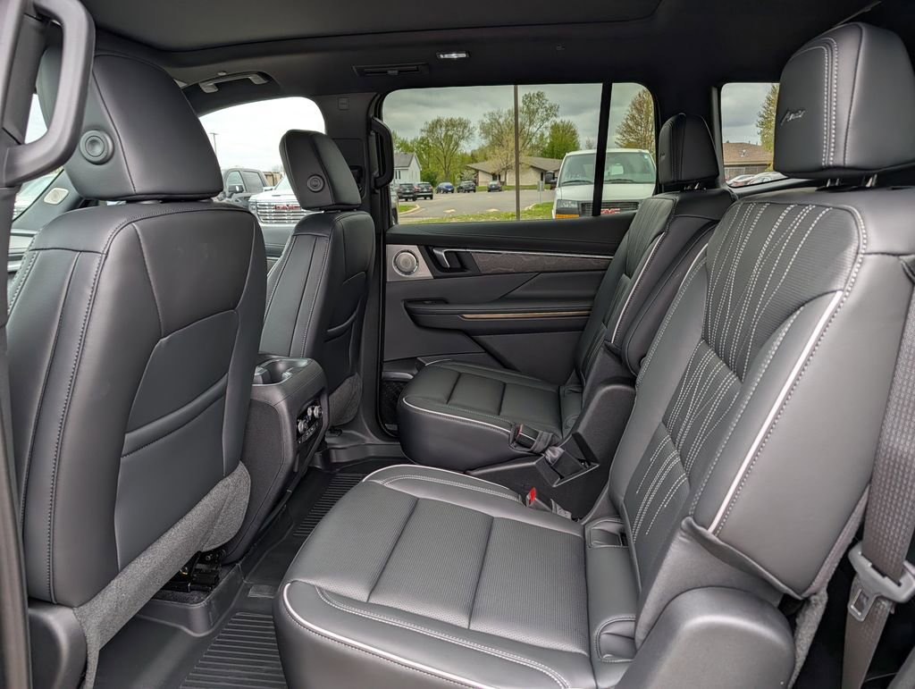 New 2026 Buick Enclave Avenir w/ Super Cruise Package AWD/4WD image 34