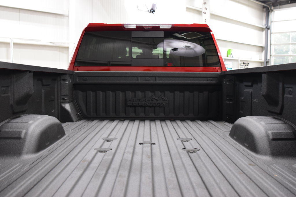 Used 2024 Chevrolet Silverado 3500 High Country w/ Technology Package AWD/4WD image 24