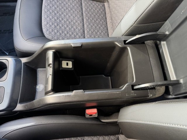 Used 2017 Chevrolet Colorado Z71 image 21