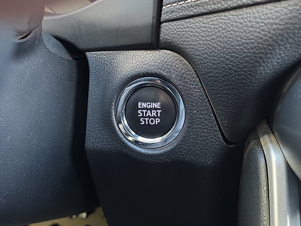 Used 2024 Toyota RAV4 XLE AWD/4WD image 26