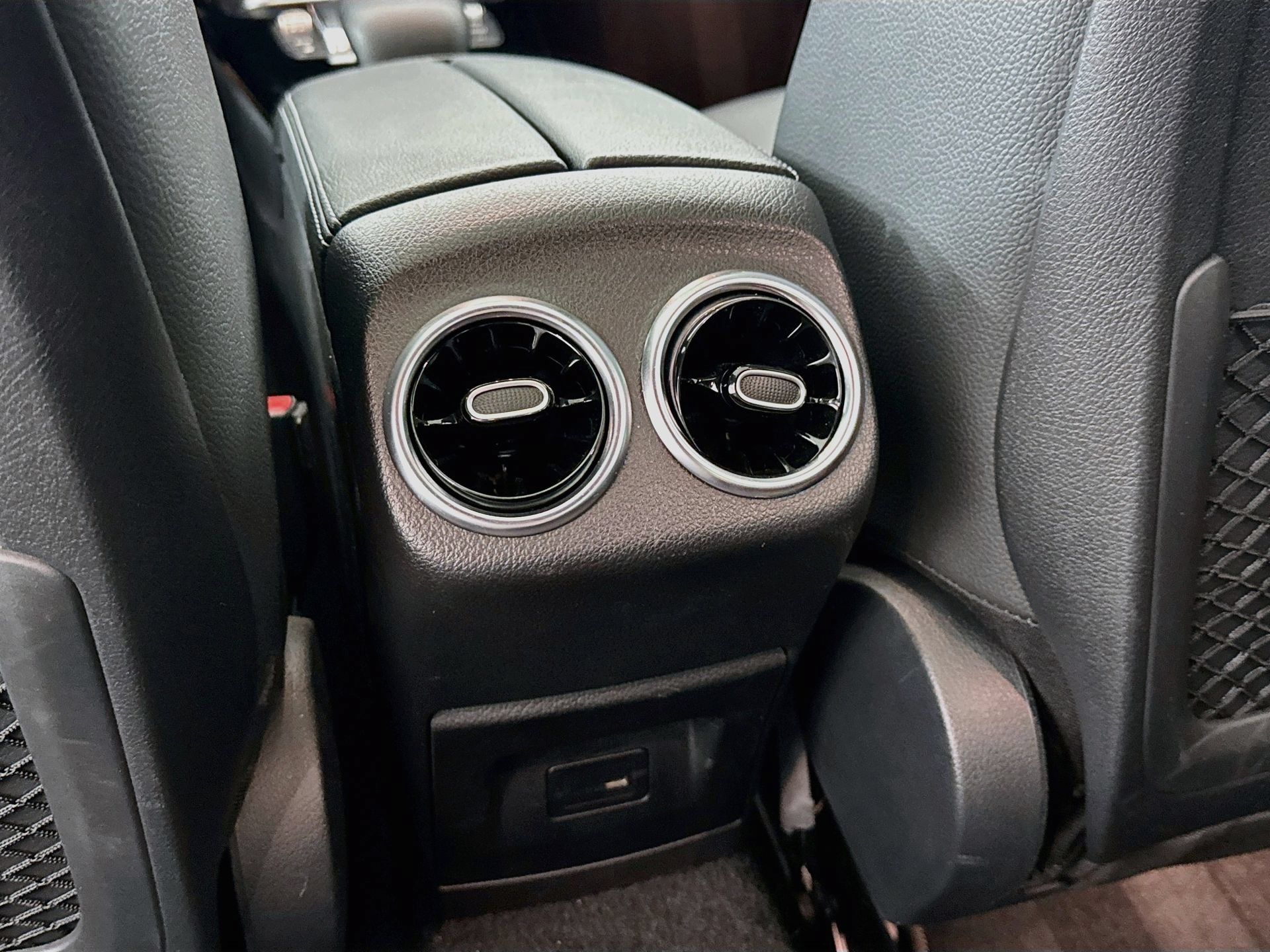 Used 2021 Mercedes-Benz A 220 image 26