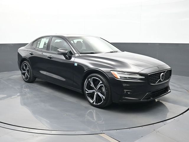 Used 2024 Volvo S60 B5 Core image 23