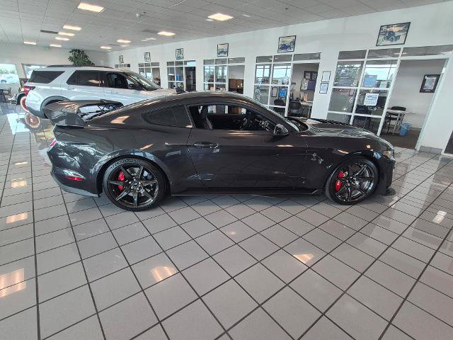 Certified 2022 Ford Mustang Shelby GT500 w/ Carbon Fiber Track Pack RWD image 8