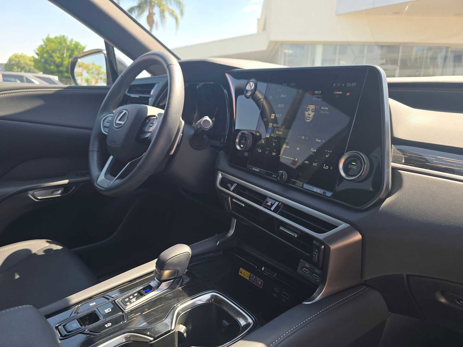 Used 2025 Lexus RX 350 FWD image 10