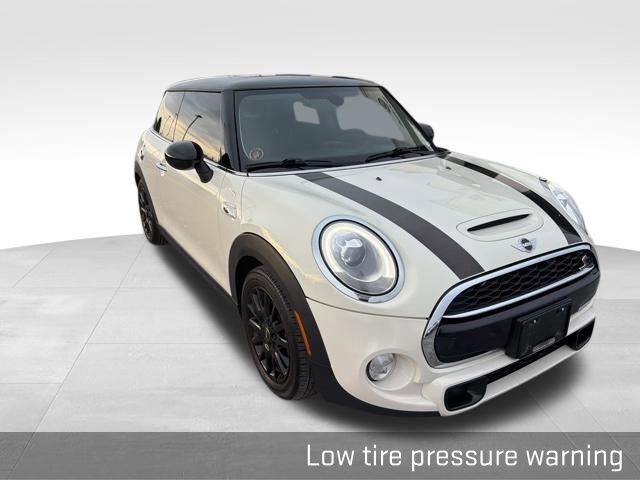 Used 2015 MINI Cooper S image 18