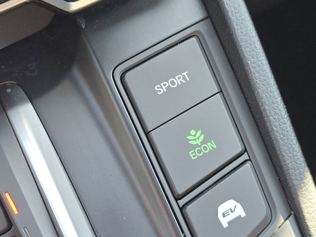 Used 2021 Honda CR-V Touring image 9