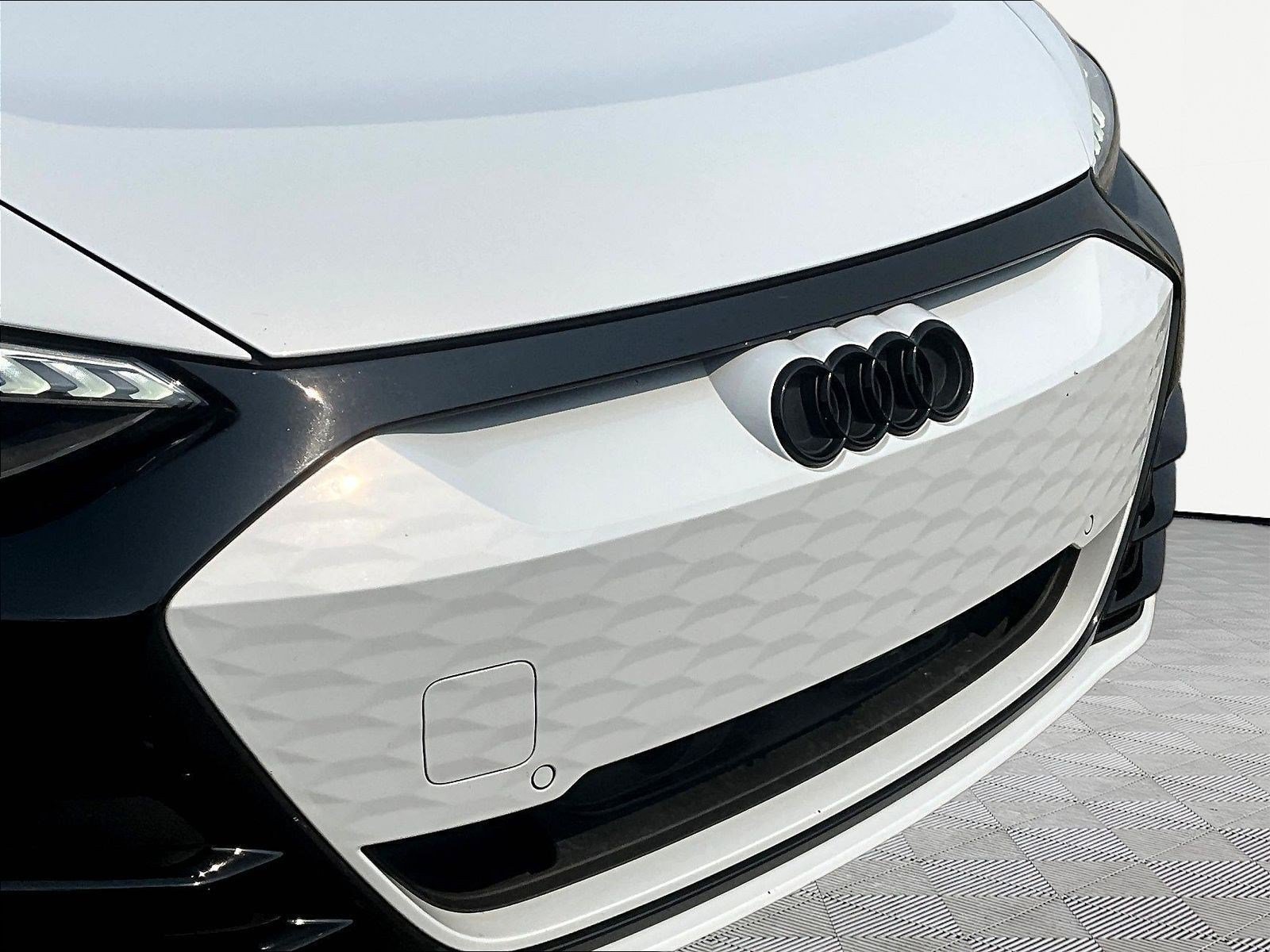 Used 2023 Audi e-tron GT Premium Plus w/ Performance Package AWD/4WD image 30
