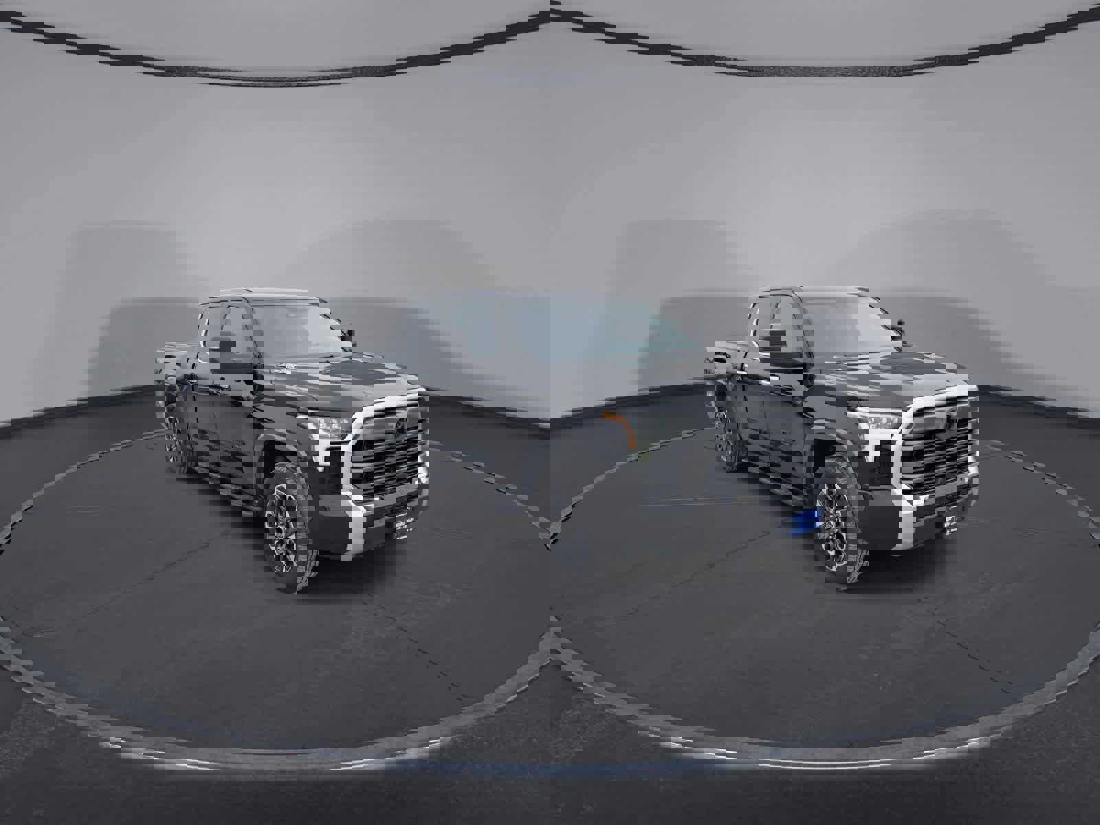 Used 2022 Toyota Tundra Limited image 2