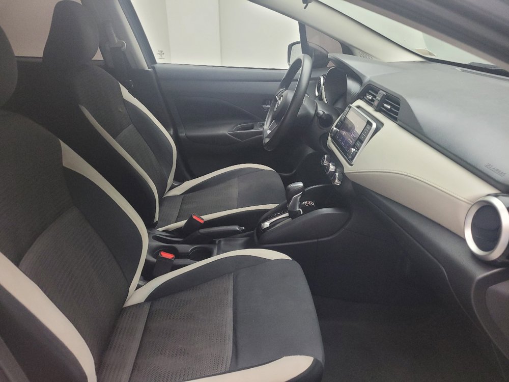 Used 2021 Nissan Versa SV FWD image 21