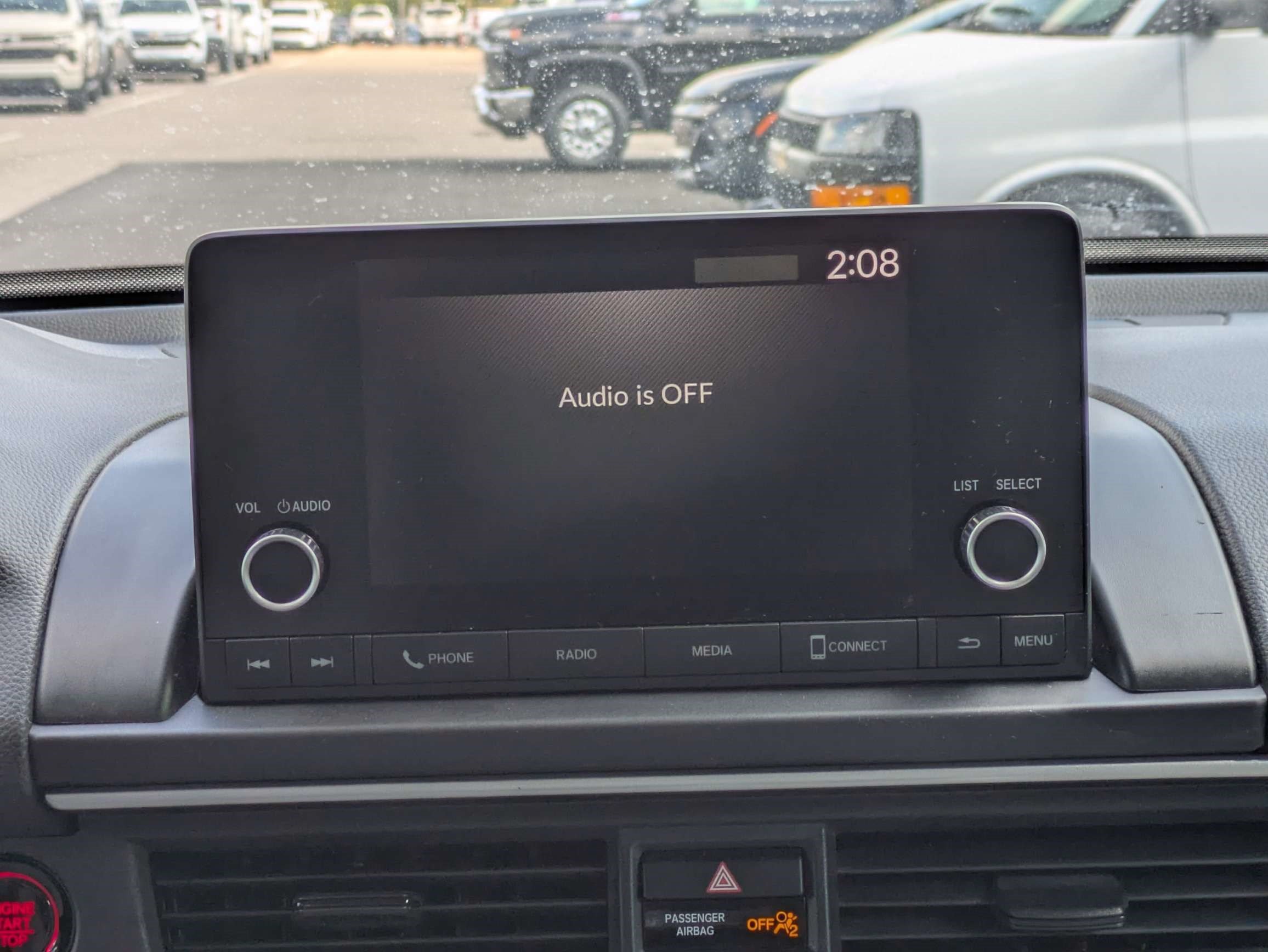 Used 2023 Honda Pilot LX image 17