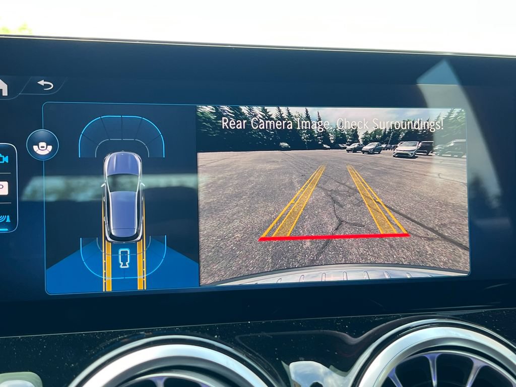 New 2026 Mercedes-Benz GLA 35 AMG 4MATIC image 30