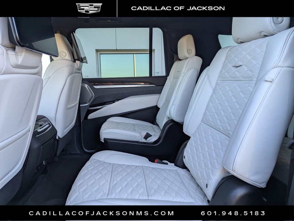 New 2026 Cadillac Escalade ESV Platinum Luxury w/ LPO, Floor Liner Package image 20