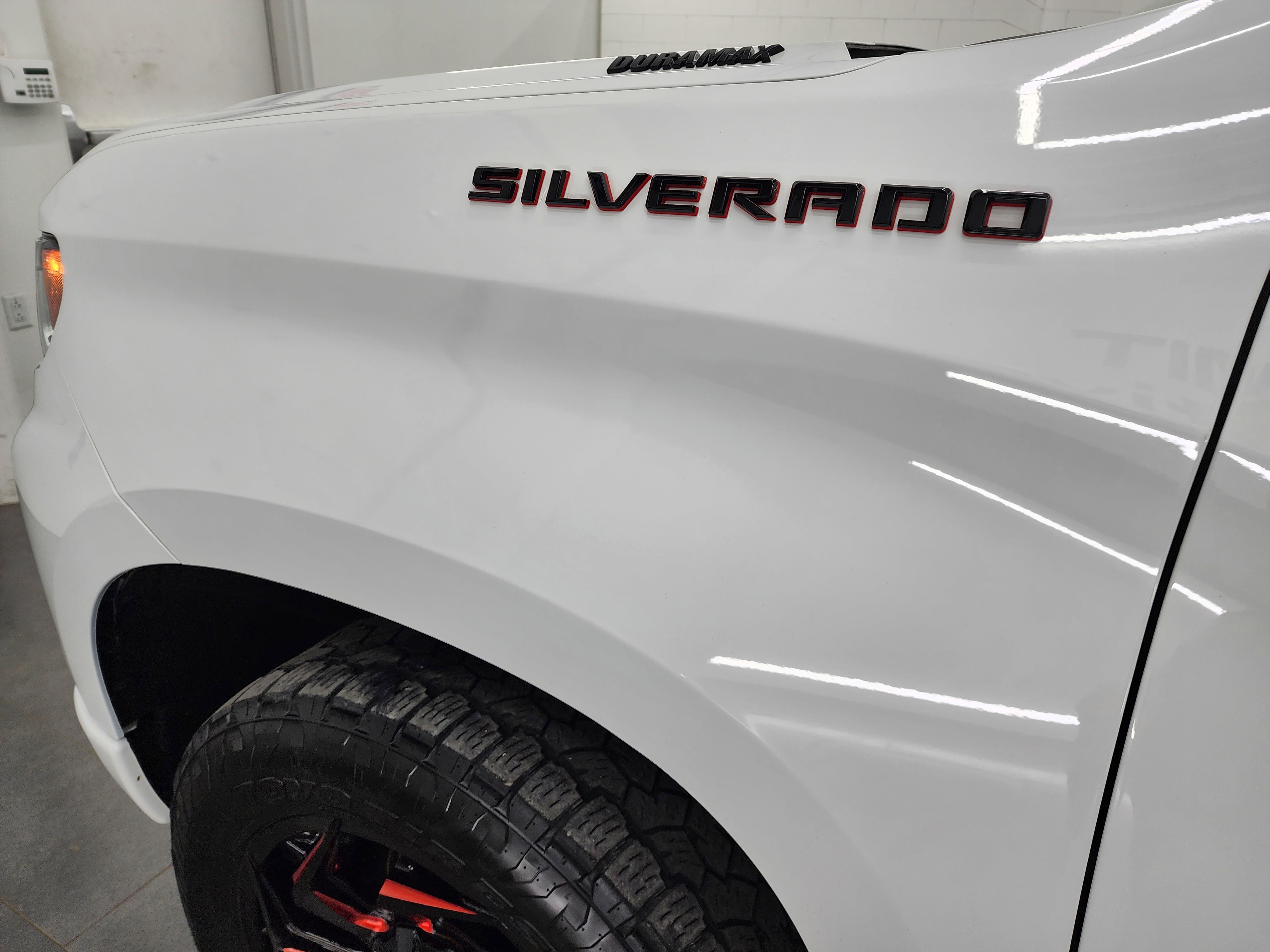 Used 2023 Chevrolet Silverado 1500 RST w/ Redline Edition AWD/4WD image 36