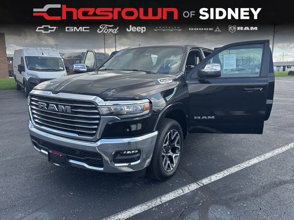 Used 2025 RAM 1500 Laramie AWD/4WD image 13