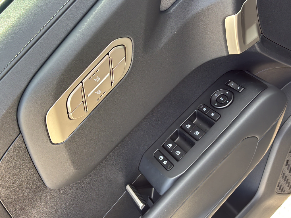 New 2027 Kia Telluride EX FWD image 13