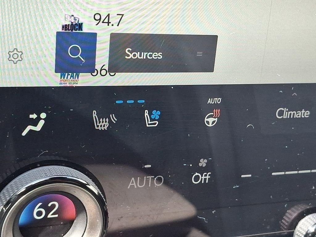 Used 2024 Lexus RZ 450e Premium image 23