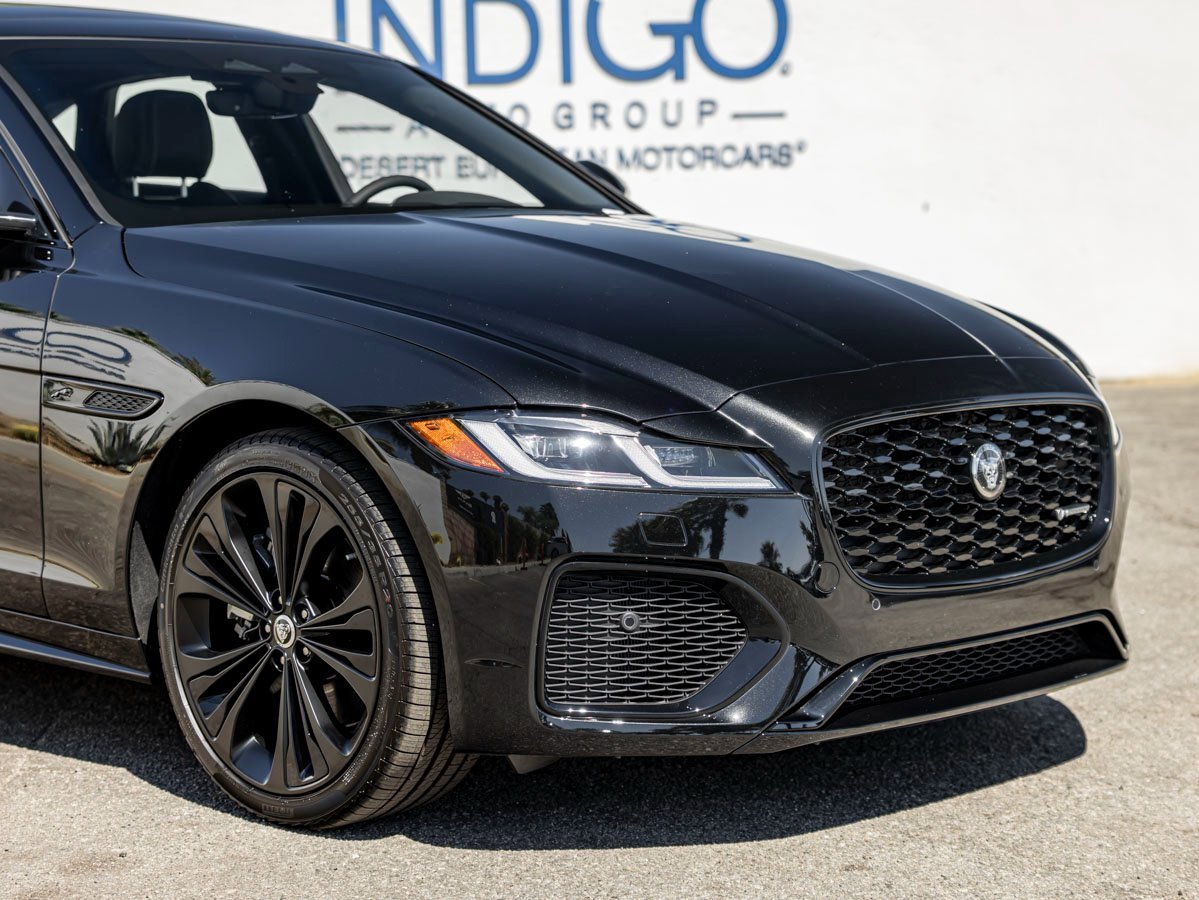 New 2024 Jaguar XF R-Dynamic SE image 5