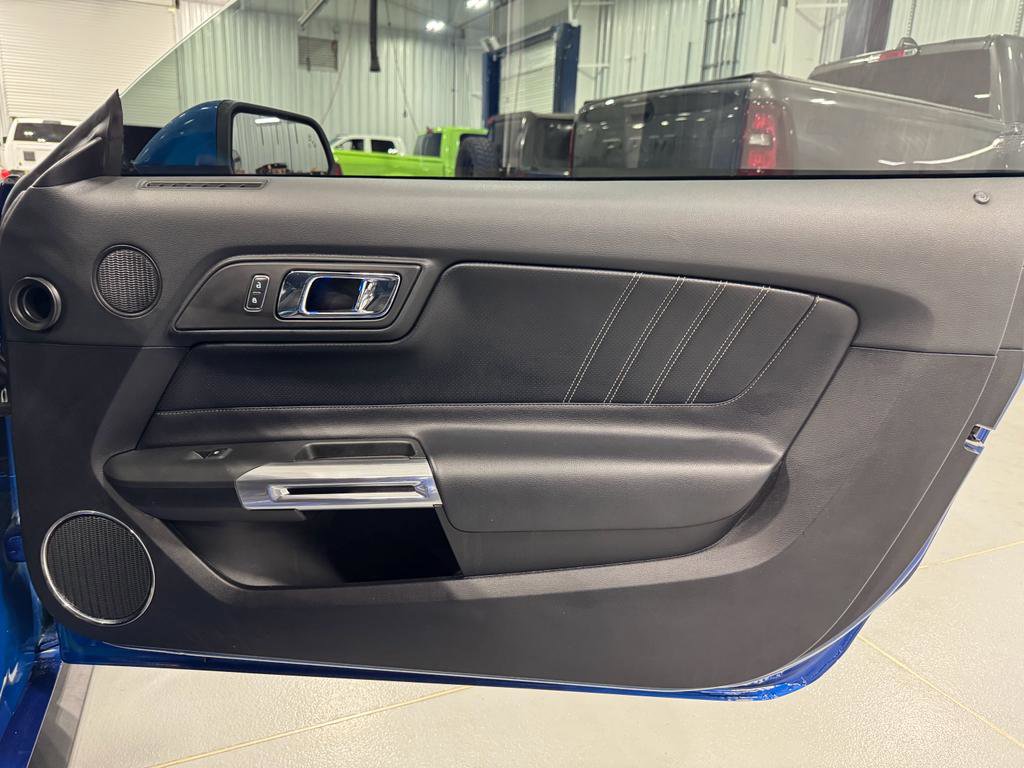 Used 2017 Ford Mustang GT Premium w/ GT Performance Package image 44