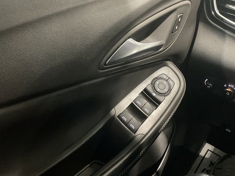 Used 2023 Buick Encore GX Preferred w/ Cold Weather Comfort Package image 22