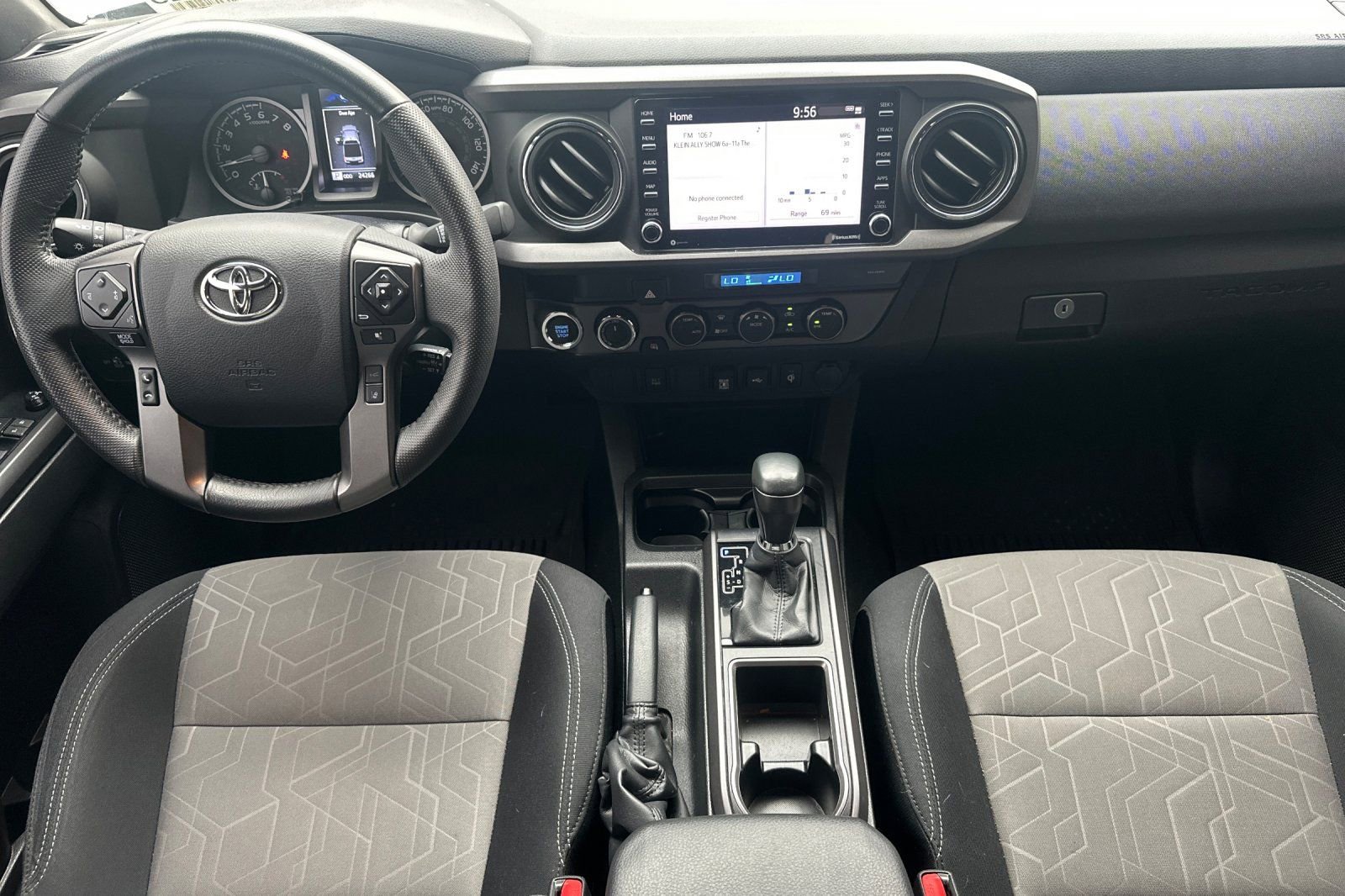 Used 2023 Toyota Tacoma TRD Off-Road image 15