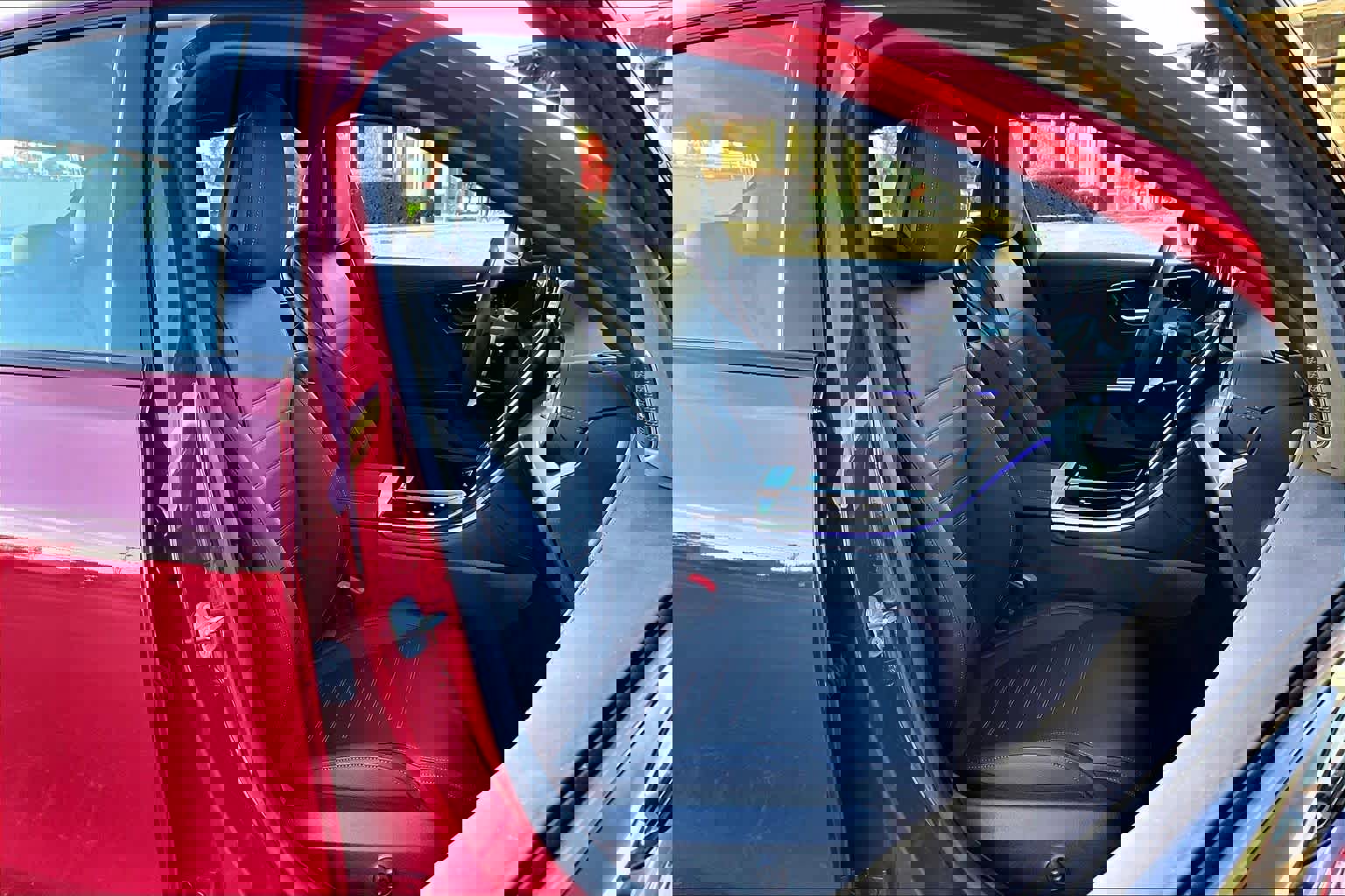 Used 2025 Mercedes-Benz C 300 Sedan image 9