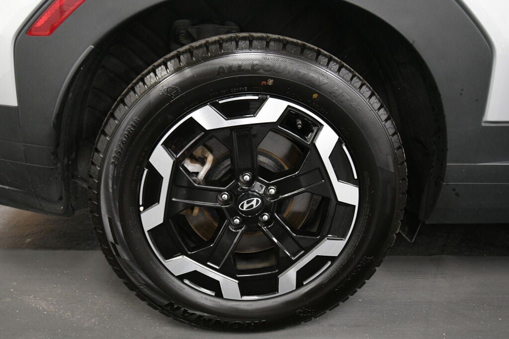 Used 2026 Hyundai Santa Fe SEL AWD/4WD image 29