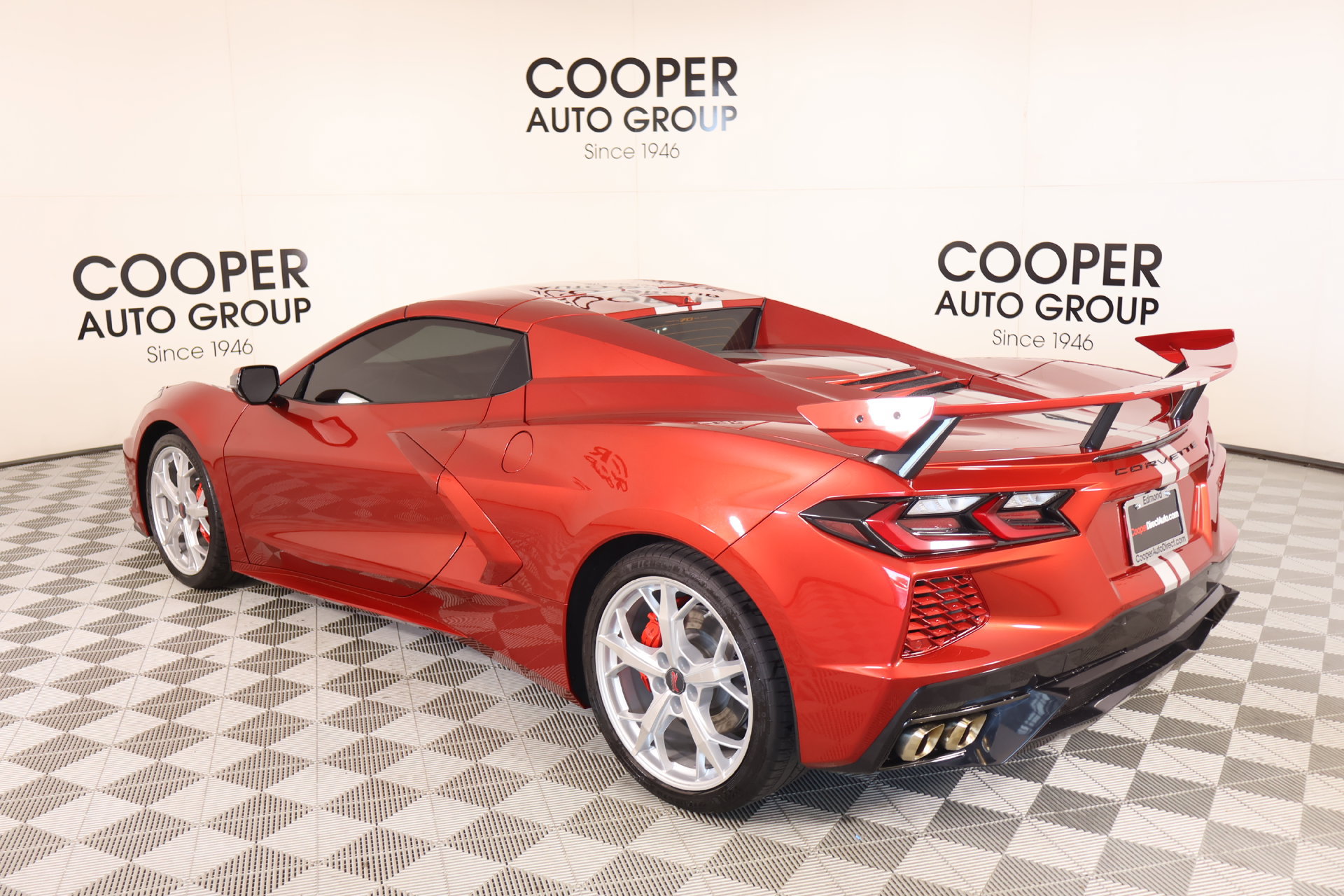 Used 2023 Chevrolet Corvette Stingray Convertible w/ 1LT RWD image 19