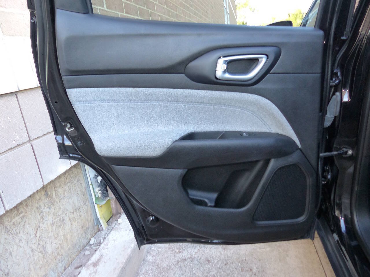 Used 2024 Jeep Compass Sport AWD/4WD image 28