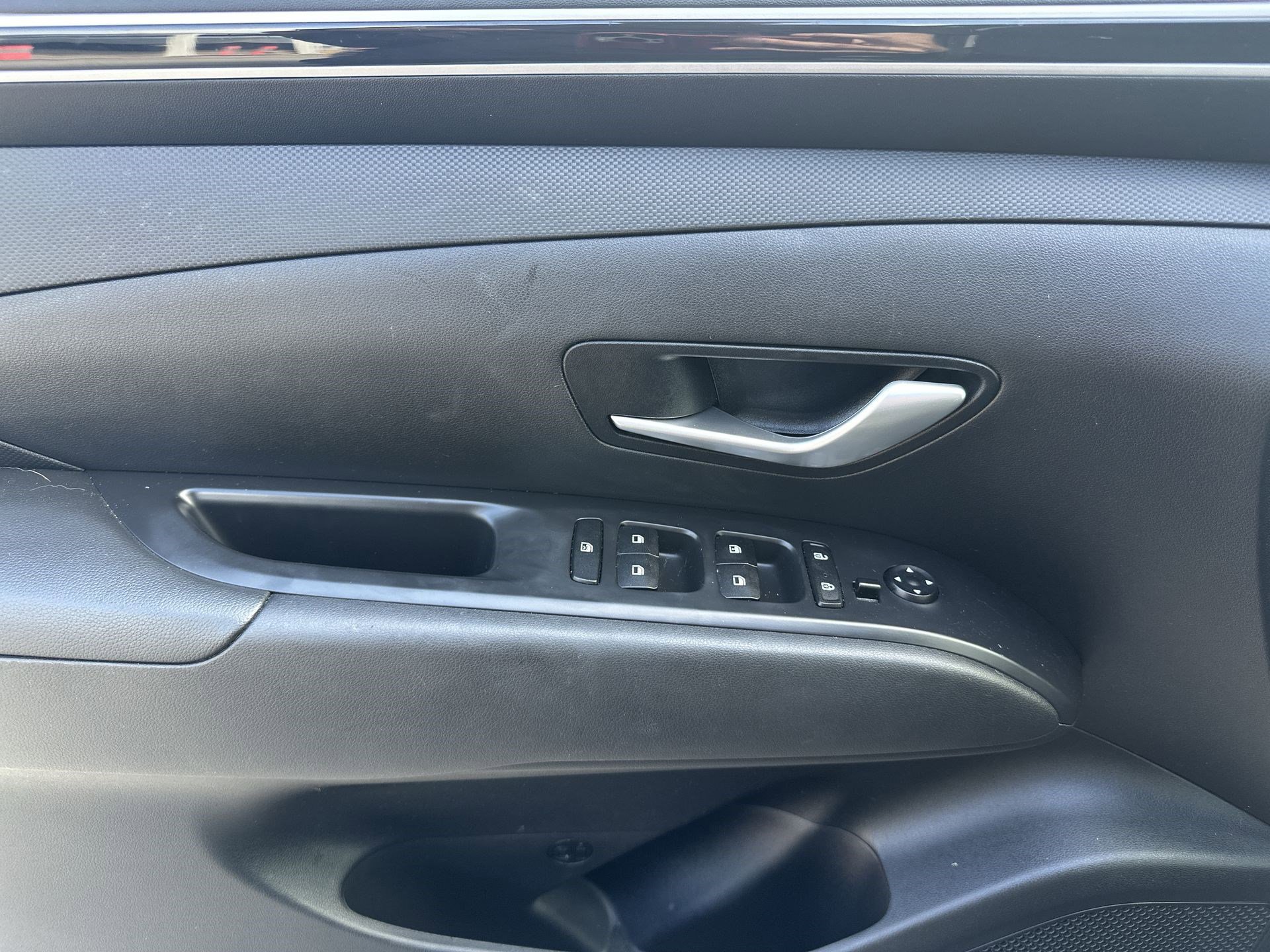 Used 2024 Hyundai Tucson SE image 28