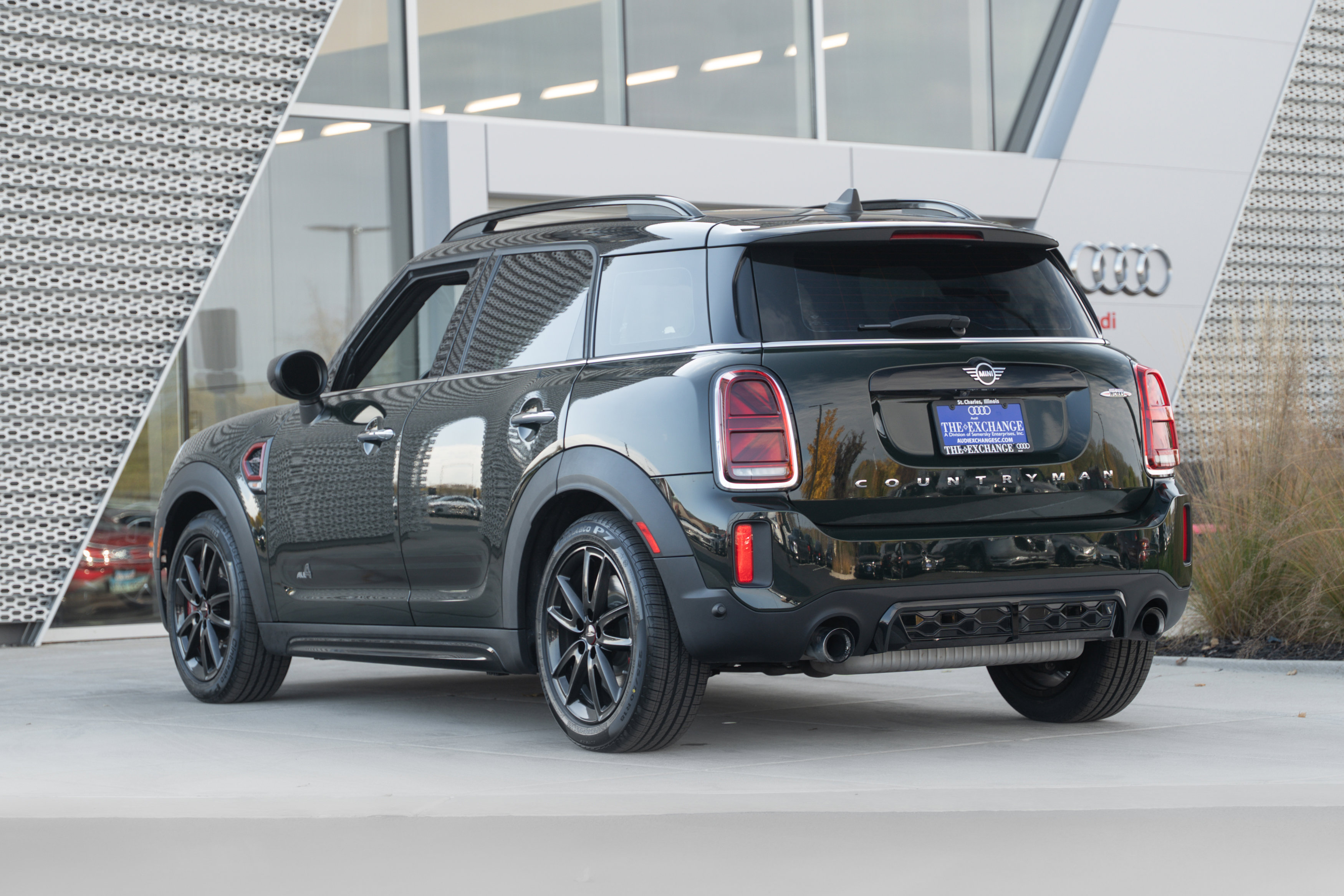 Used 2022 MINI Cooper Countryman John Cooper Works w/ Signature Upholstery Package image 5