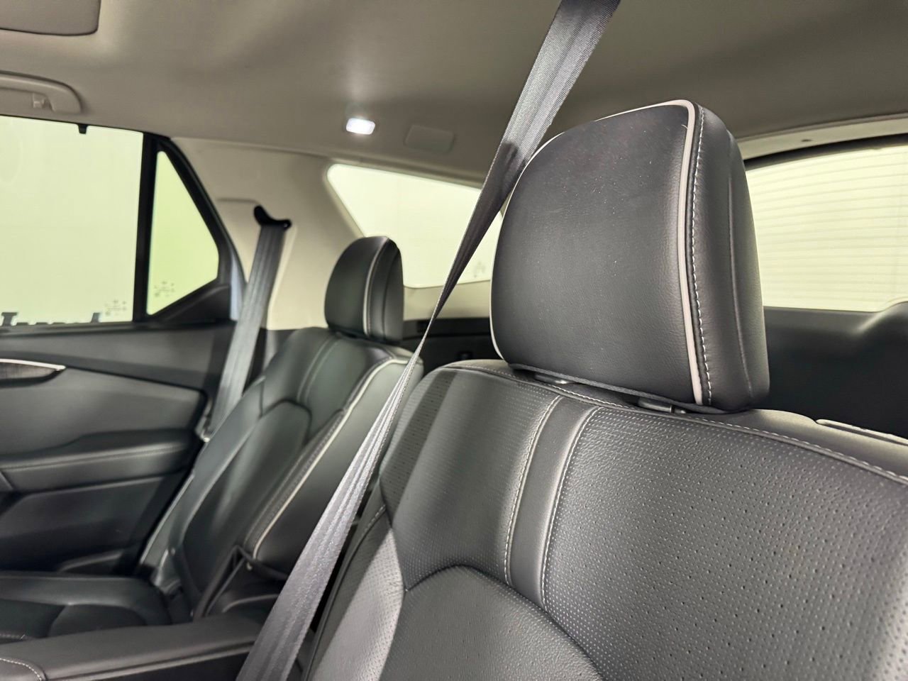 Used 2025 Honda Pilot Elite image 27