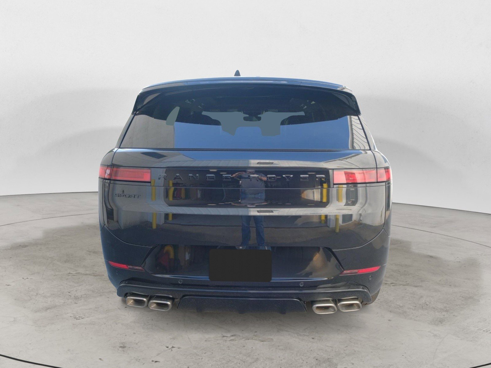 New 2025 Land Rover Range Rover Sport Dynamic SE image 4
