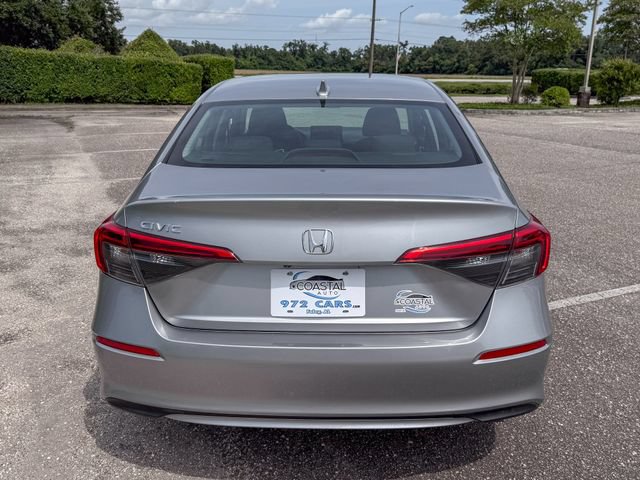 Used 2022 Honda Civic EX image 5