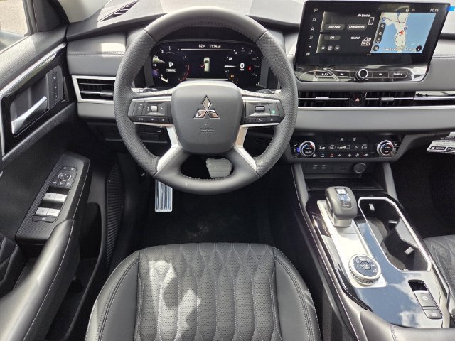 New 2026 Mitsubishi Outlander SEL FWD image 9