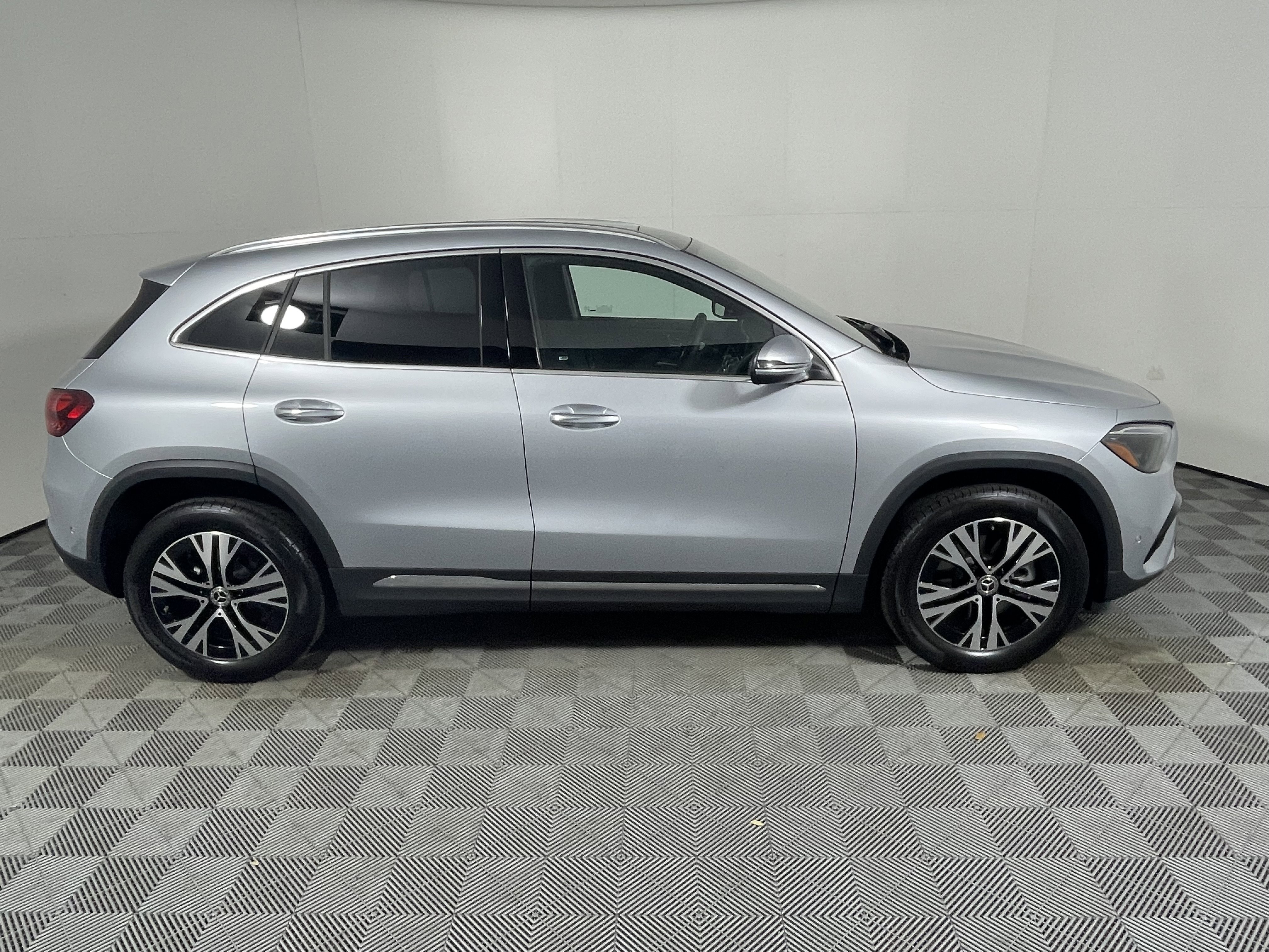 Certified 2026 Mercedes-Benz GLA 250 image 6
