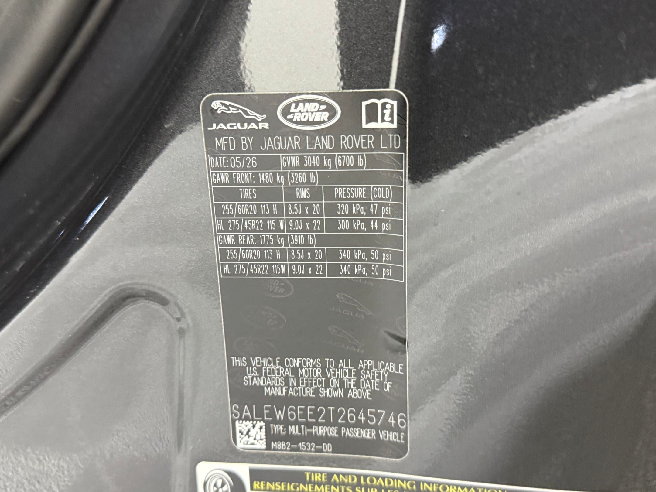 New 2026 Land Rover Defender 90 V8 AWD/4WD image 22